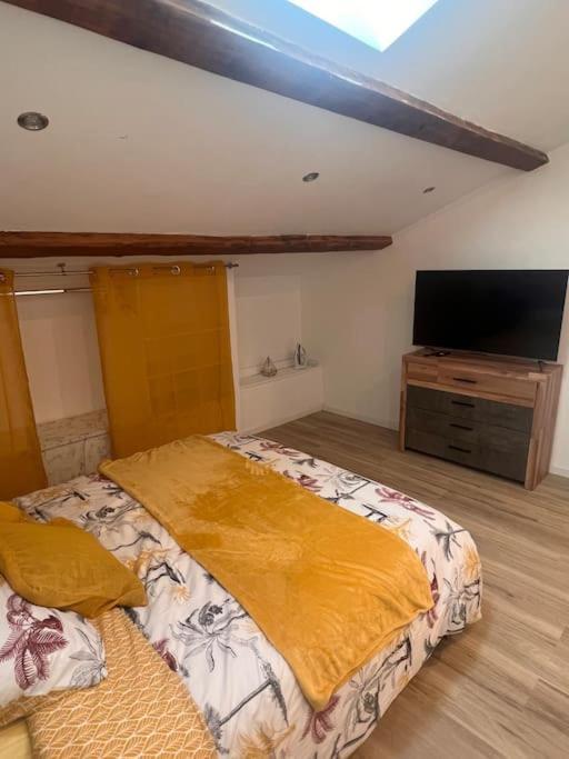T2 Neuf Et Moderne Climatiser Avec Netflix Amazon Marseille Exterior photo